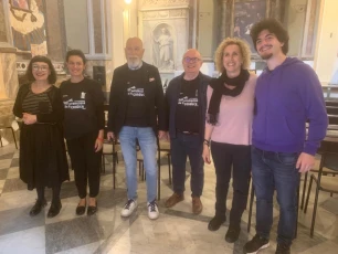Il SIndaco Ernesto Tedesco e l'Assessore Simona Galizia con Donatella, Domenico, Valeria e Alberto di FORTE! Festival