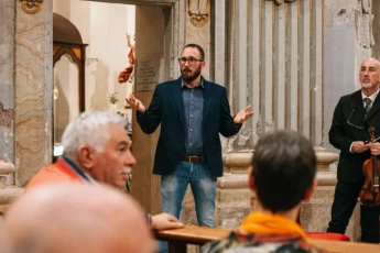 Riccardo Schioppa, maestro della Filarmonica di Civitavecchia (Foto di Giulia Cerri)