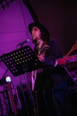 Manifesto (Foto di Giulia Cerri)