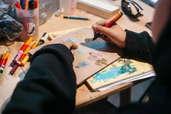 Creando in via Monte Grappa (Foto di Giulia Cerri)