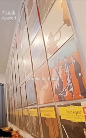 La parete di dischi di VdV