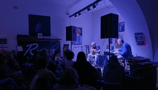Sacre Stanze e Guccini, risonanze ed emozioni
